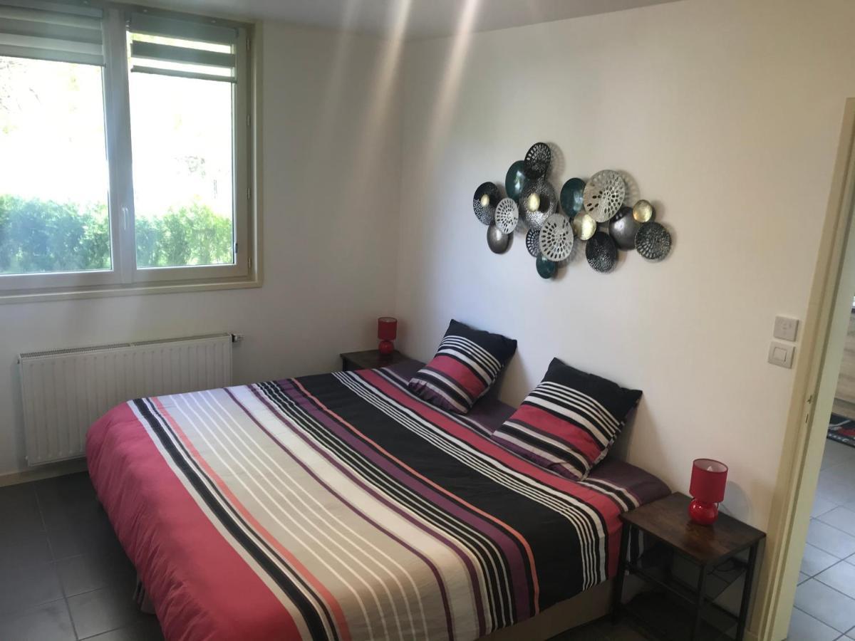 La Cremaillere Apartment Murol Bagian luar foto